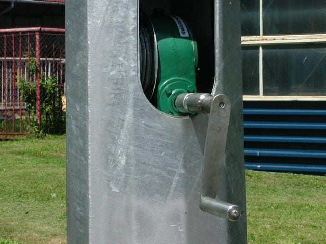 mât d’éclairage grande hauteur